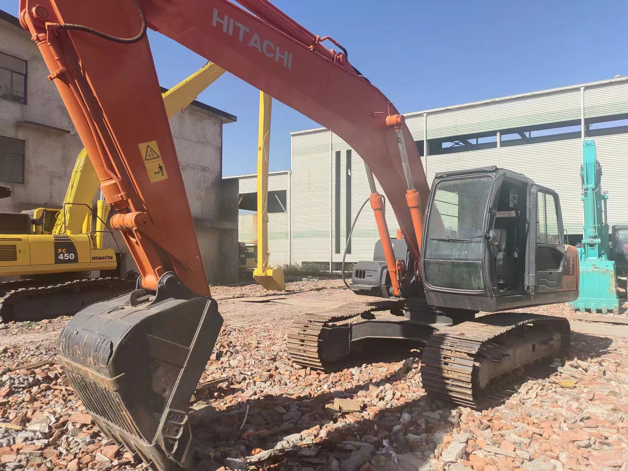 HITACHI ZX200 - Vikšrinis ekskavatorius: foto 4 HITACHI ZX200 - Vikšrinis ekskavatorius: foto 4