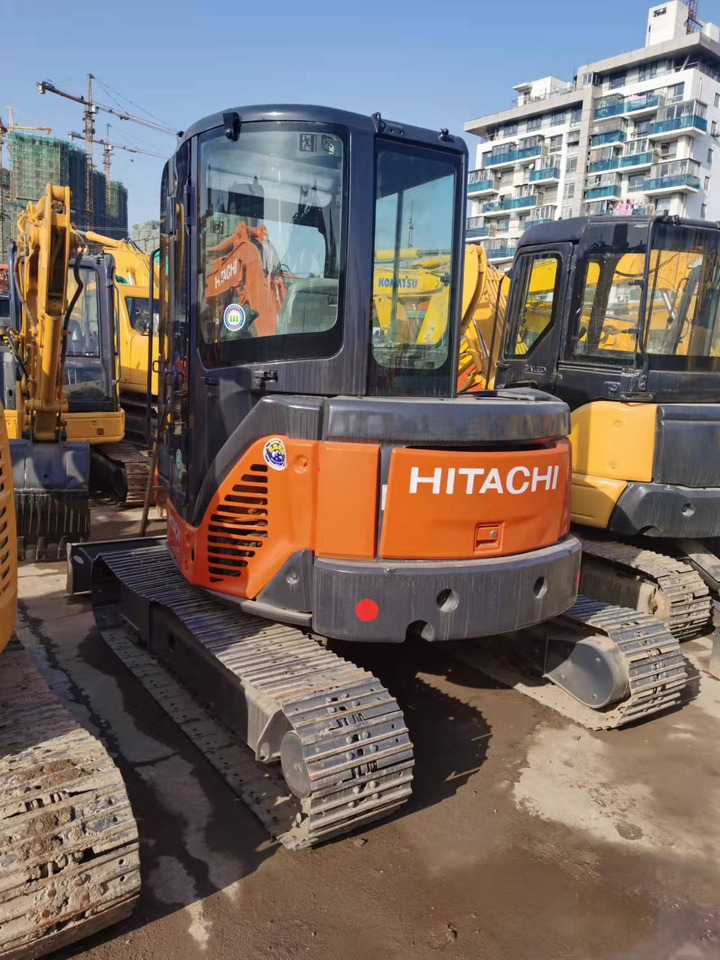 HITACHI ZX55 - Mini ekskavatorius: foto 1 HITACHI ZX55 - Mini ekskavatorius: foto 1