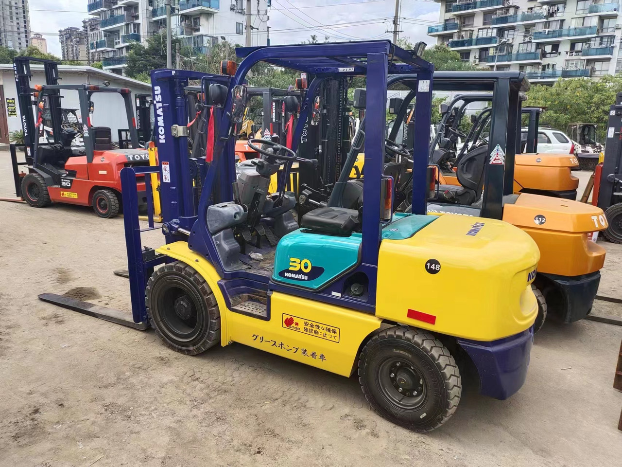 KOMATSU FD30 - Dyzelinis krautuvas: foto 2 KOMATSU FD30 - Dyzelinis krautuvas: foto 2
