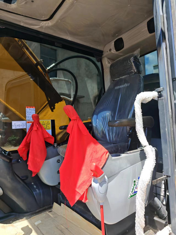 KOMATSU PC200-8N1 surplus Japan PC55 PC60-7 PC200-7 PC200-8 - Vikšrinis ekskavatorius: foto 4 KOMATSU PC200-8N1 surplus Japan PC55 PC60-7 PC200-7 PC200-8 - Vikšrinis ekskavatorius: foto 4