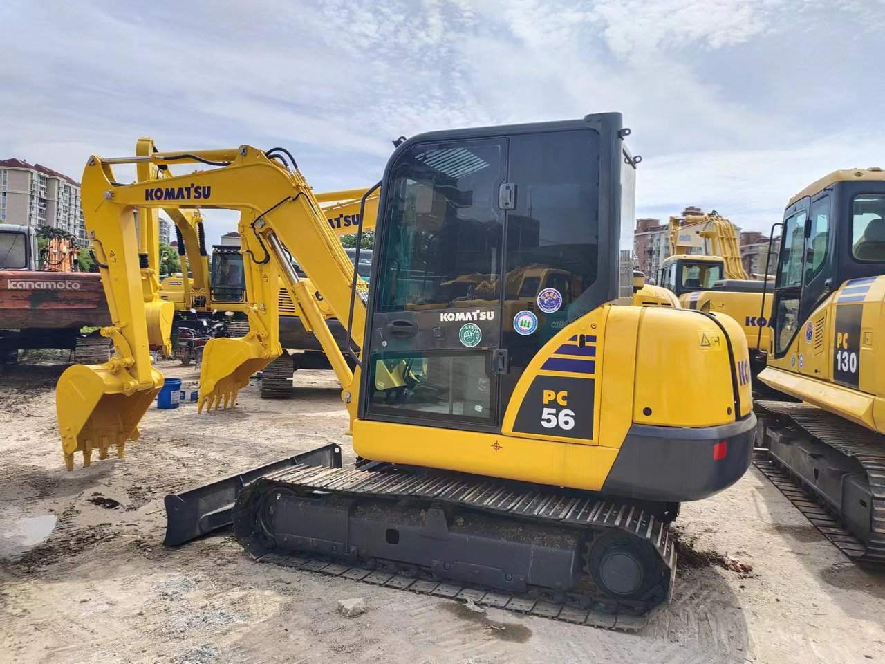 KOMATSU PC56 komatsu mini excavator PC55 PC60 - Mini ekskavatorius: foto 2 KOMATSU PC56 komatsu mini excavator PC55 PC60 - Mini ekskavatorius: foto 2