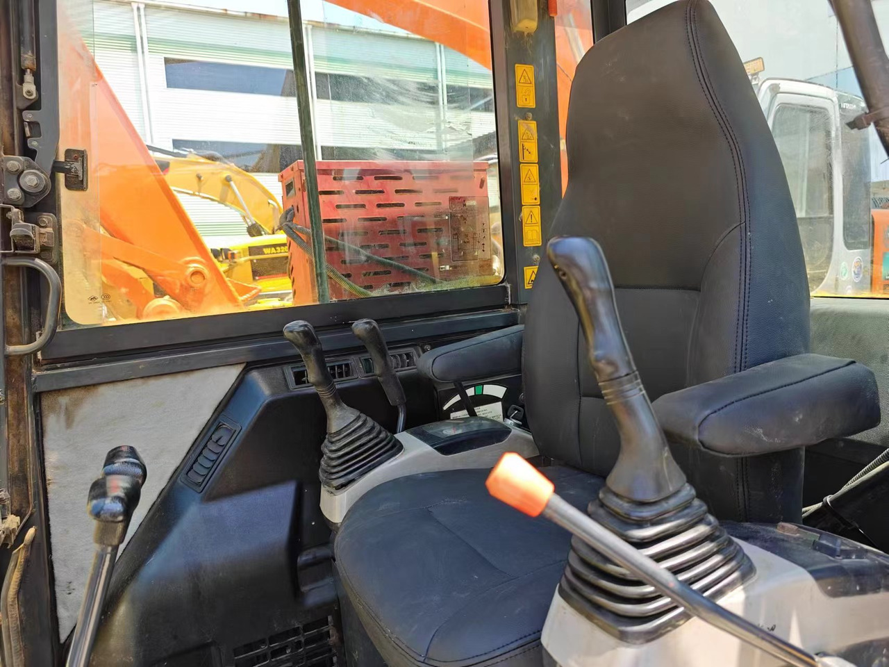 KOMATSU PC58 - Mini ekskavatorius: foto 3 KOMATSU PC58 - Mini ekskavatorius: foto 3