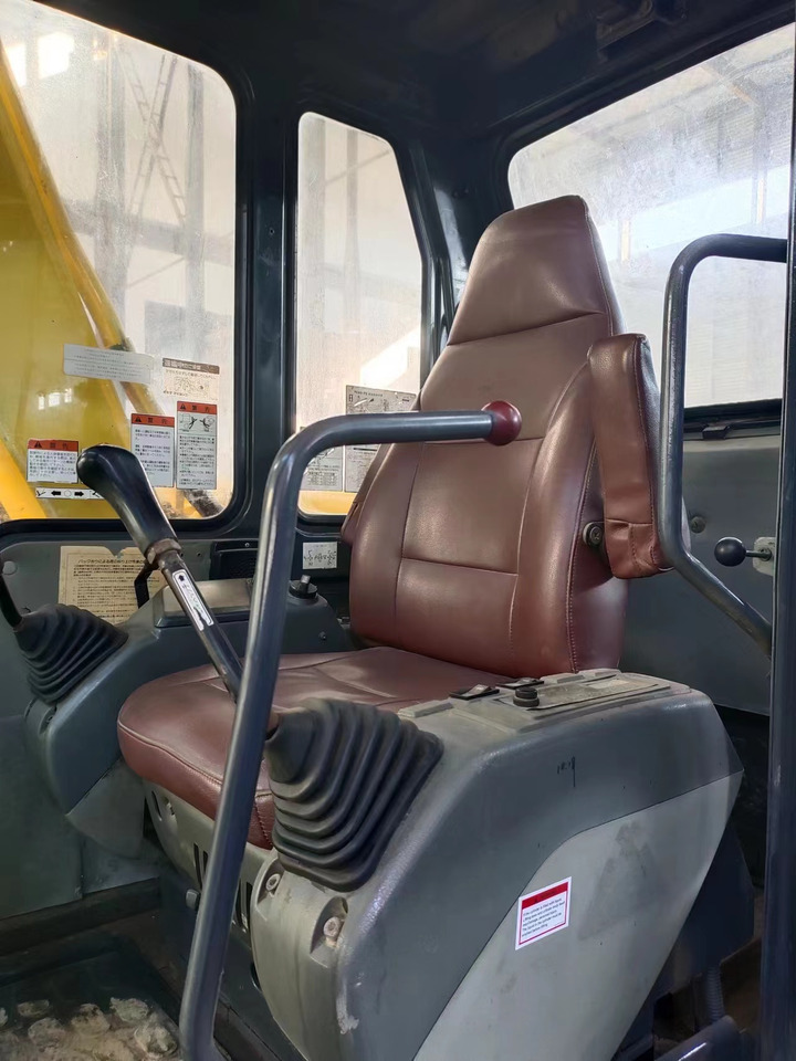 KOMATSU PC60-7 - Vikšrinis ekskavatorius: foto 4 KOMATSU PC60-7 - Vikšrinis ekskavatorius: foto 4