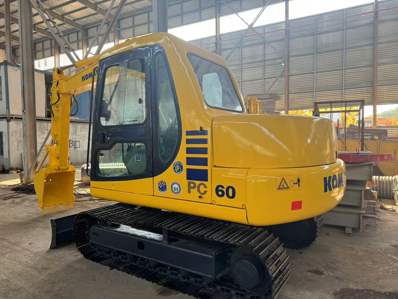 KOMATSU PC60-7 PC60 - Mini ekskavatorius: foto 2 KOMATSU PC60-7 PC60 - Mini ekskavatorius: foto 2