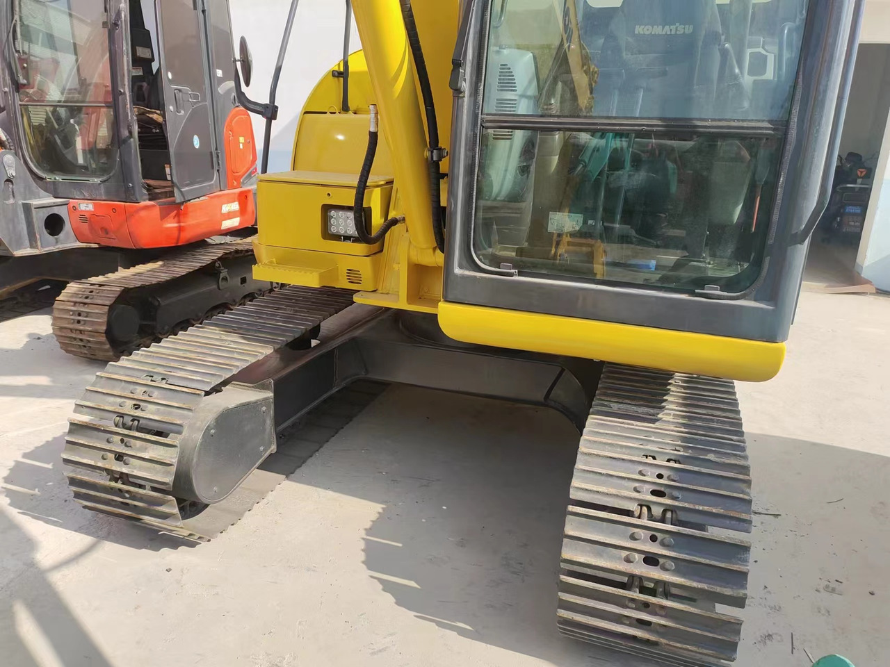 KOMATSU PC60-8 PC70-8 PC55 PC60 PC58 - Mini ekskavatorius: foto 4 KOMATSU PC60-8 PC70-8 PC55 PC60 PC58 - Mini ekskavatorius: foto 4