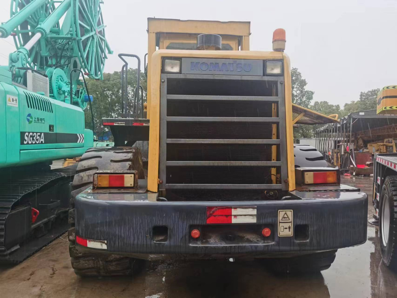 KOMATSU WA470 - Ratinis krautuvas: foto 5 KOMATSU WA470 - Ratinis krautuvas: foto 5