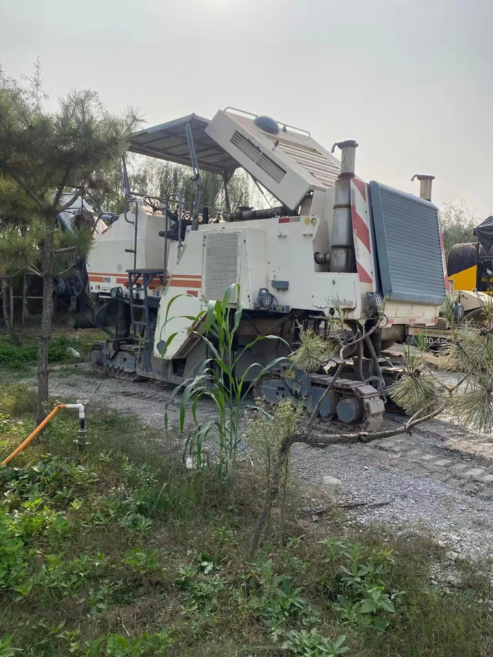 WIRTGEN 1900 - Asfalto freza: foto 4 WIRTGEN 1900 - Asfalto freza: foto 4