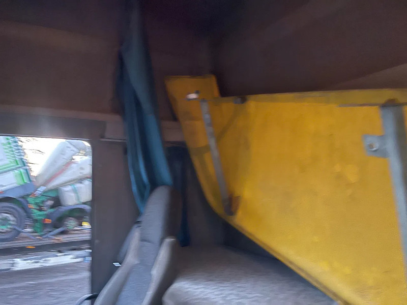 Vilkikas DAF CF 85.410 Tractor unit: foto 10