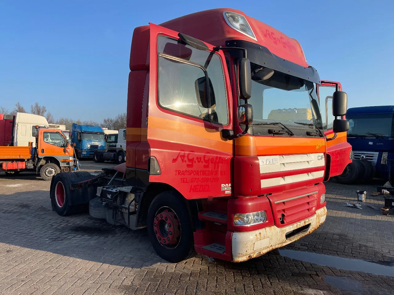 DAF CF 85 Tractor unit - Vilkikas: foto 1 DAF CF 85 Tractor unit - Vilkikas: foto 1