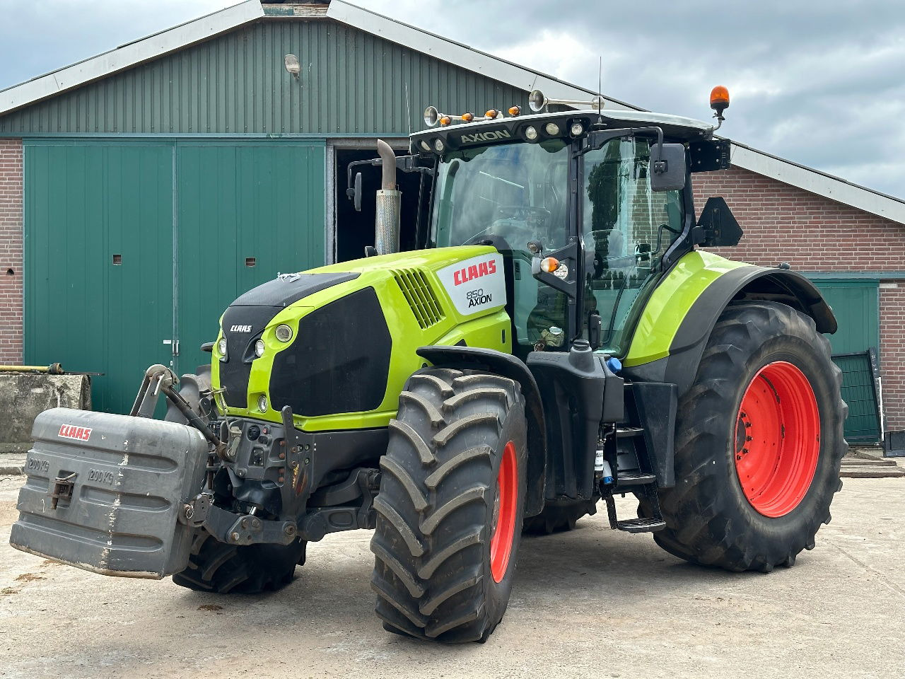 Claas Axion 850 Cmatic - Traktorius: foto 2 Claas Axion 850 Cmatic - Traktorius: foto 2
