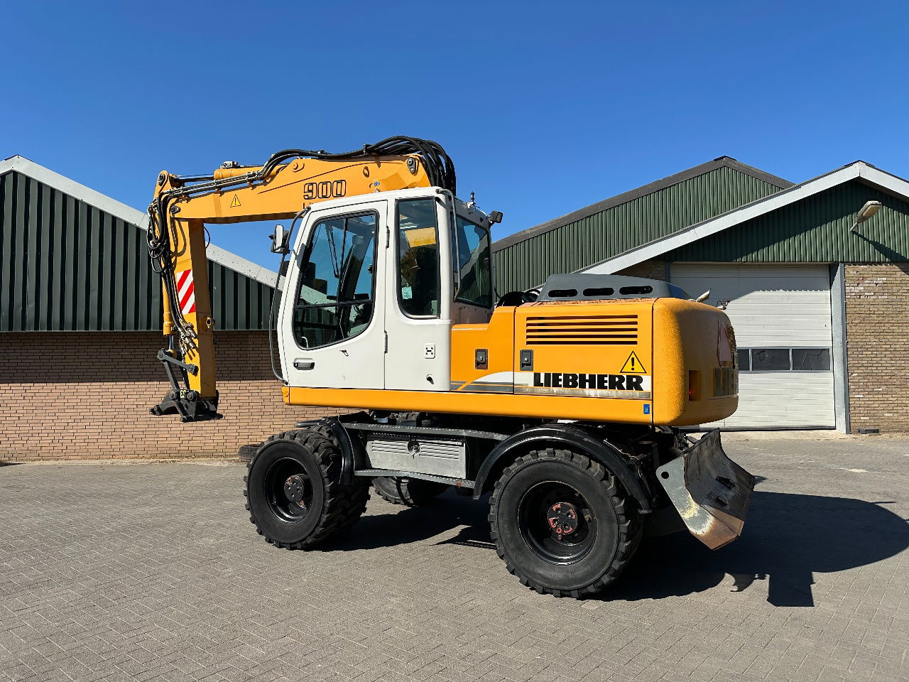 Liebherr A900C - Ratinis ekskavatorius: foto 2 Liebherr A900C - Ratinis ekskavatorius: foto 2