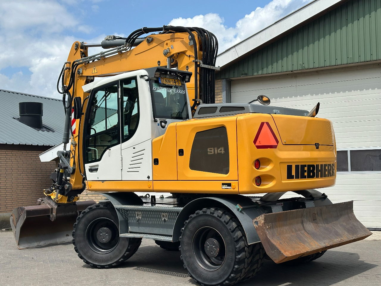 Liebherr A914 - Ratinis ekskavatorius: foto 2 Liebherr A914 - Ratinis ekskavatorius: foto 2