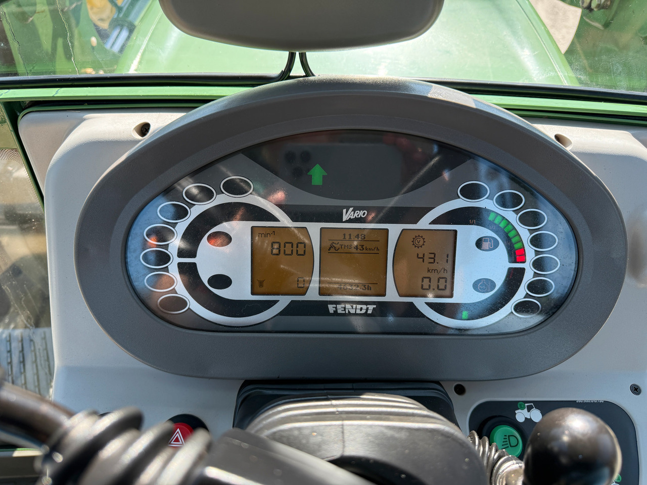 Traktorius Fendt 211 Vario TMS: foto 17