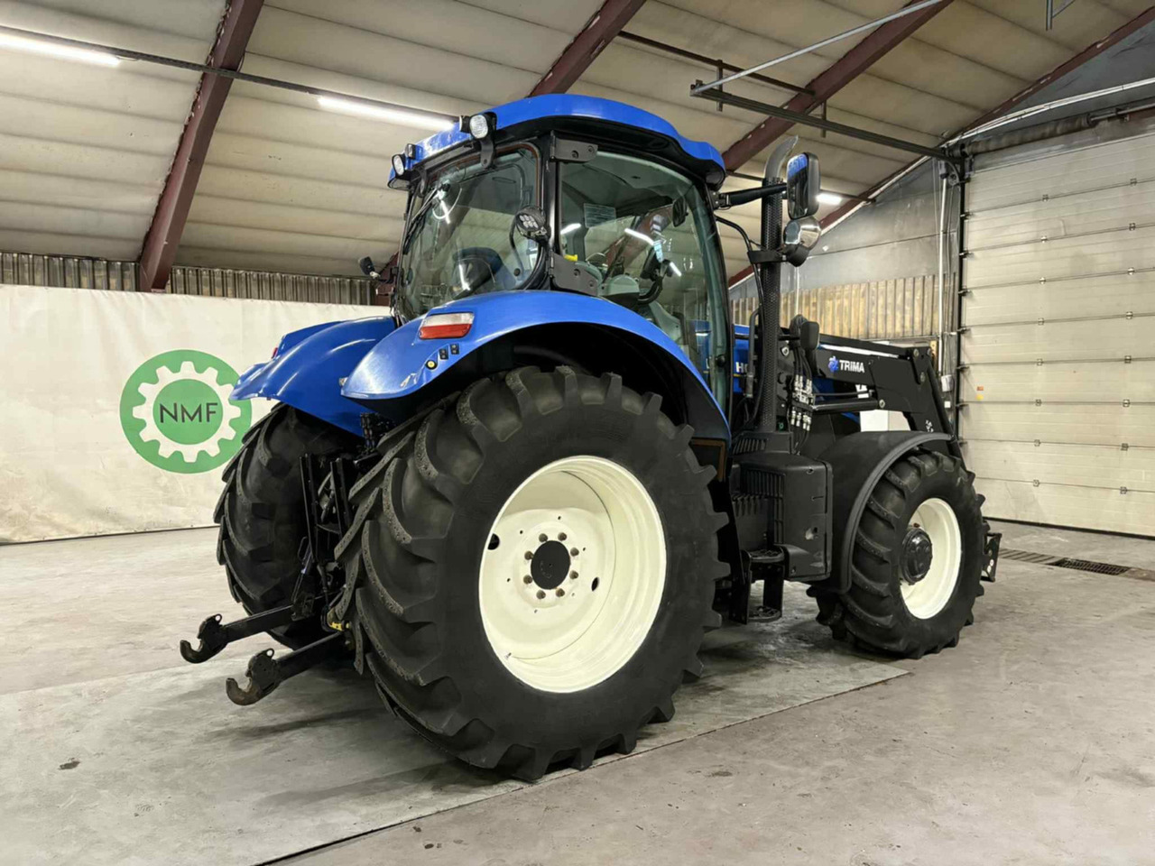 New Holland T7.210 AC - Traktorius: foto 4 New Holland T7.210 AC - Traktorius: foto 4