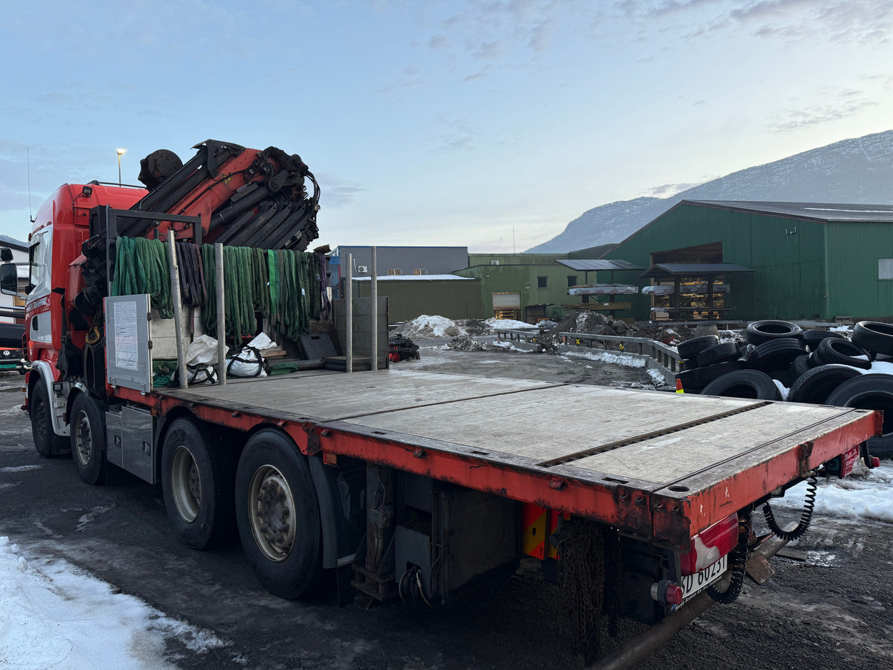 Scania R560 - Sunkvežimis su kranu, Platforminis/ Bortinis sunkvežimis: foto 4 Scania R560 - Sunkvežimis su kranu, Platforminis/ Bortinis sunkvežimis: foto 4