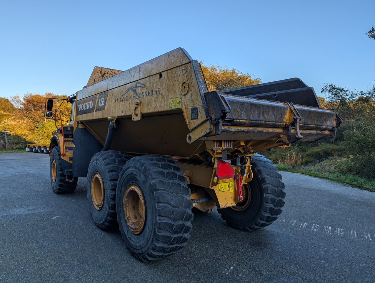 Volvo A25G på hvite skilt - Šarnyrinis savivartis: foto 3 Volvo A25G på hvite skilt - Šarnyrinis savivartis: foto 3
