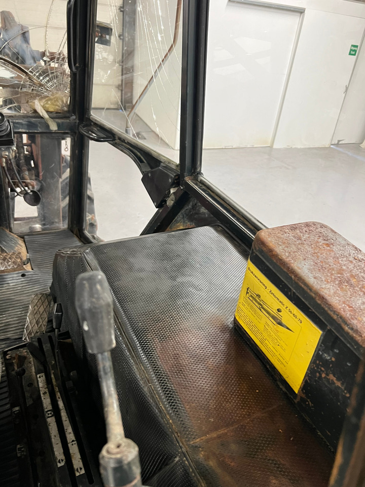 Traktorius Zetor 7045 (Redusert moms): foto 18