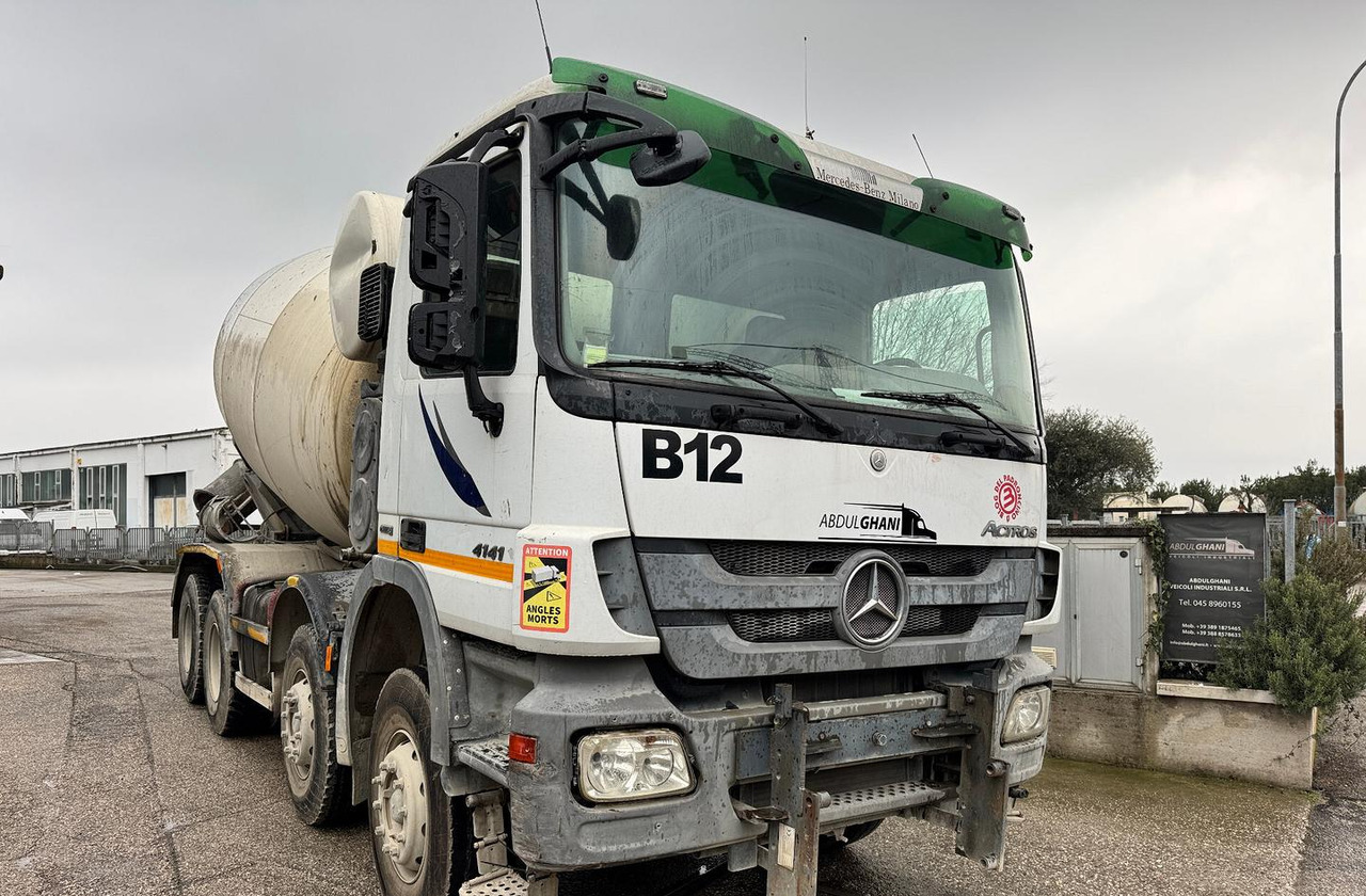 Autobetoniera Armec PHY120 su telaio Mercedes-Benz - Betonvežis: foto 2 Autobetoniera Armec PHY120 su telaio Mercedes-Benz - Betonvežis: foto 2