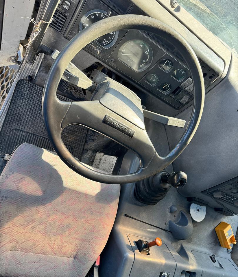 Betonpompa CIFA ASTRA HD84.38 - 2003 - Betonvežis su siurbliu: foto 3 Betonpompa CIFA ASTRA HD84.38 - 2003 - Betonvežis su siurbliu: foto 3