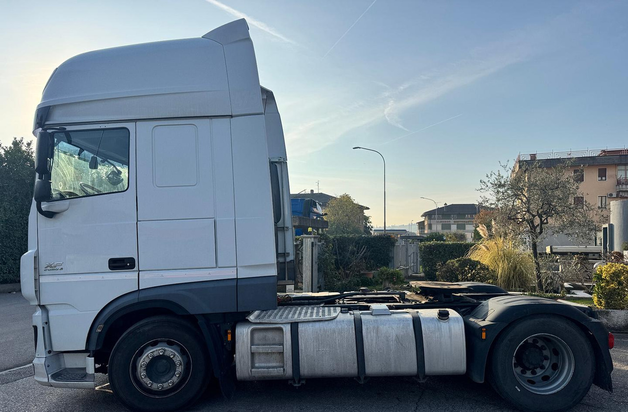 Daf XF 460 FT - euro 6 - 2017 - Vilkikas: foto 3 Daf XF 460 FT - euro 6 - 2017 - Vilkikas: foto 3