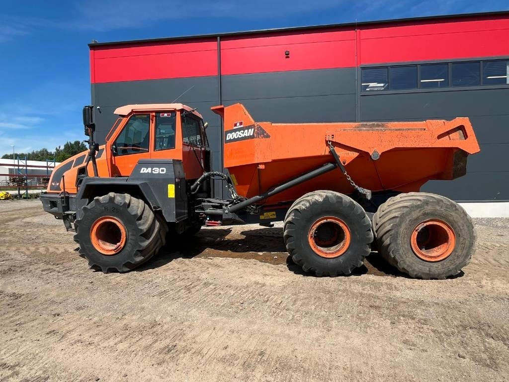 Doosan DA 30 - Šarnyrinis savivartis: foto 1 Doosan DA 30 - Šarnyrinis savivartis: foto 1