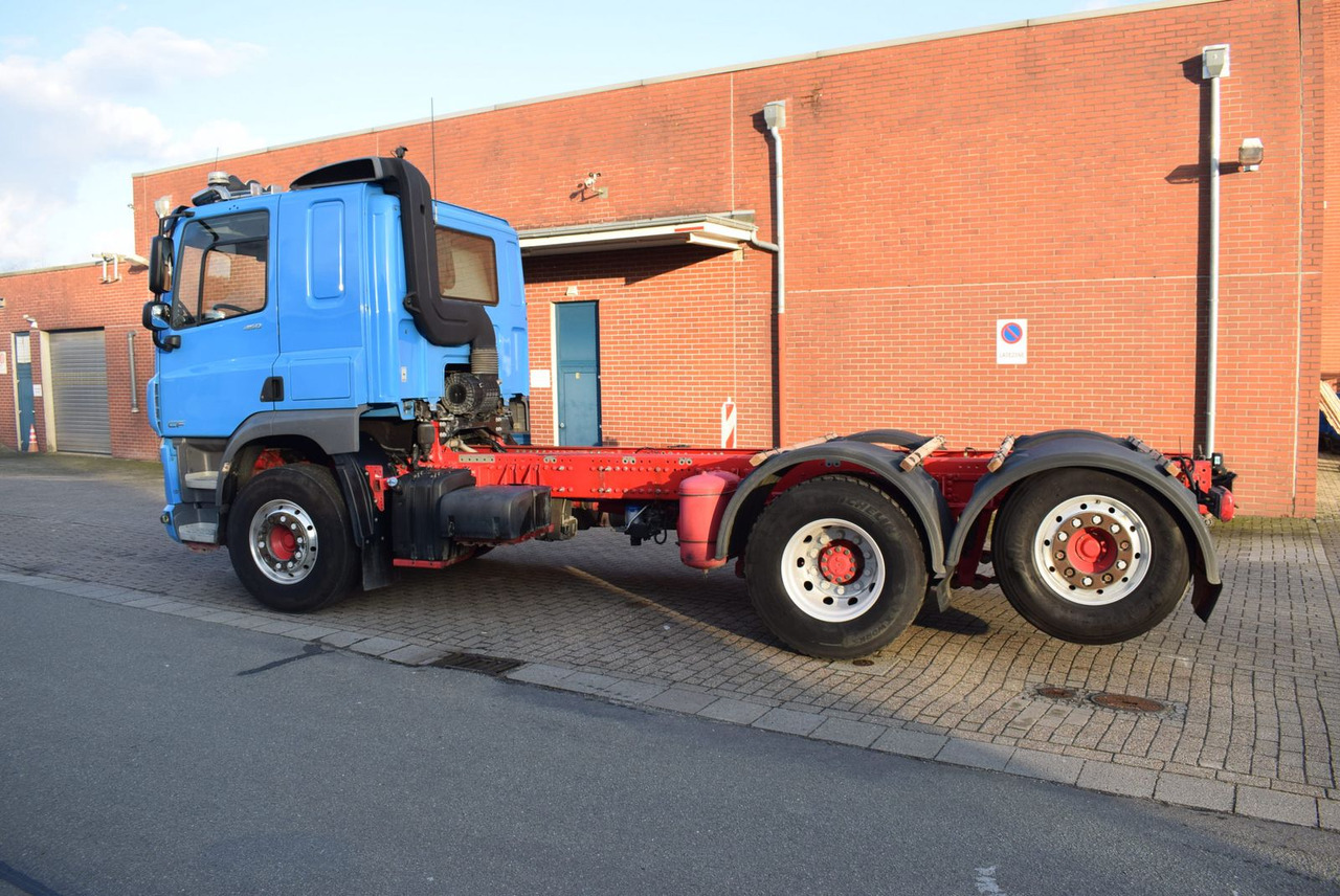 DAF CF 450 6x2 Fahrgestell Klima Navi Lift Retarder - Važiuoklės sunkvežimis: foto 4 DAF CF 450 6x2 Fahrgestell Klima Navi Lift Retarder - Važiuoklės sunkvežimis: foto 4