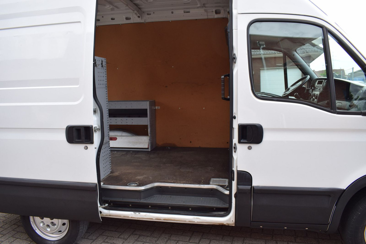 Krovininis mikroautobusas Iveco  Daily 35 S 14L2H2 AHK Regale Standheizung: foto 18