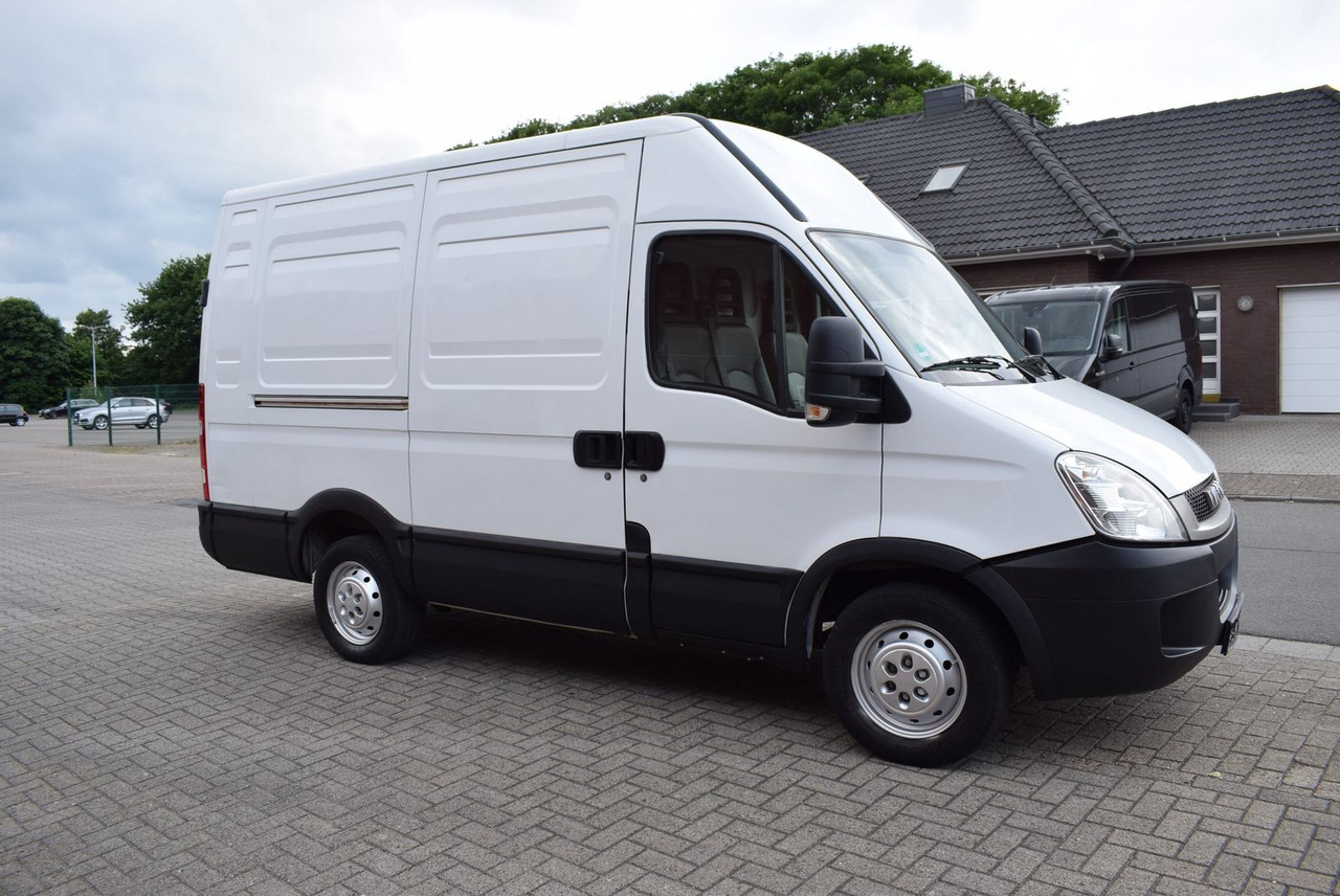 Krovininis mikroautobusas Iveco  Daily 35 S 14L2H2 AHK Regale Standheizung: foto 11