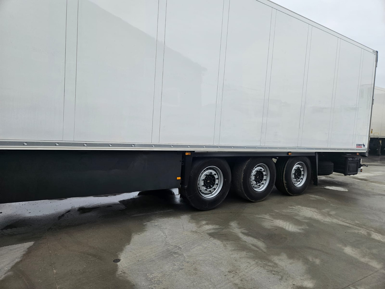 SCHMITZ SKO Carrier Vector 1550 - Refrižeratorius puspriekabė: foto 3 SCHMITZ SKO Carrier Vector 1550 - Refrižeratorius puspriekabė: foto 3