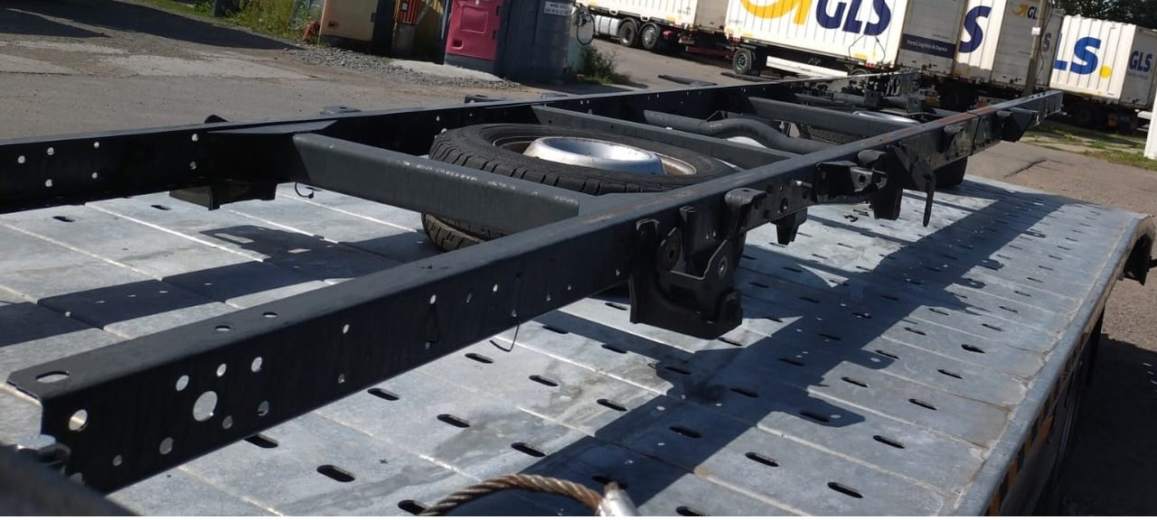 GOŁA RAMA IVECO DAILY 35S11 NR 725/095 - Rėmas/ Važiuoklė - Komercinis automobilis: foto 4 GOŁA RAMA IVECO DAILY 35S11 NR 725/095 - Rėmas/ Važiuoklė - Komercinis automobilis: foto 4