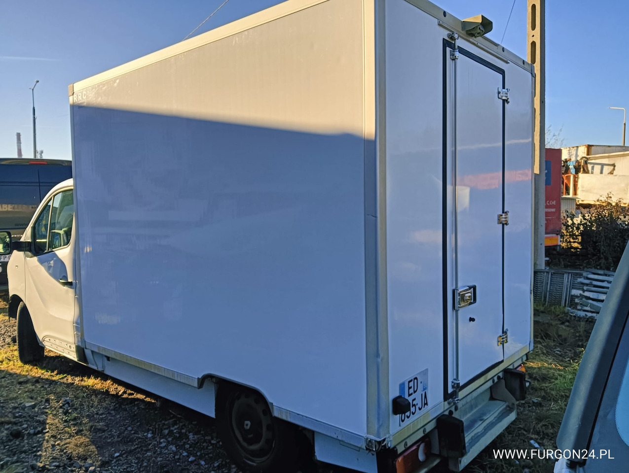 RENAULT TRAFIC KONTENER CHŁODNIA MROŹNIA NR 794 BRAK CG - Furgonas šaldytuvas: foto 4 RENAULT TRAFIC KONTENER CHŁODNIA MROŹNIA NR 794 BRAK CG - Furgonas šaldytuvas: foto 4