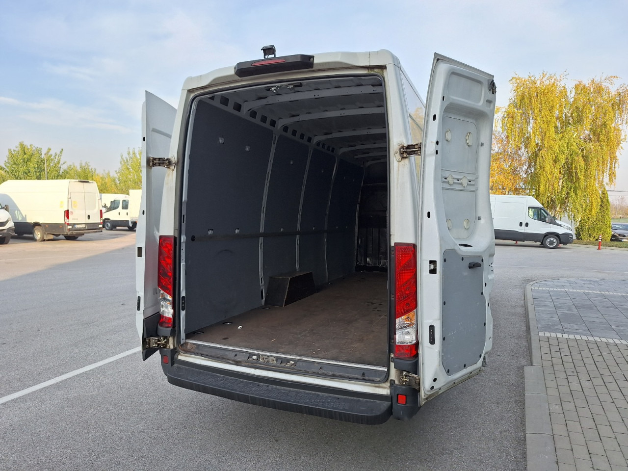 Krovininis mikroautobusas IVECO Daily 35S14 16m3: foto 15