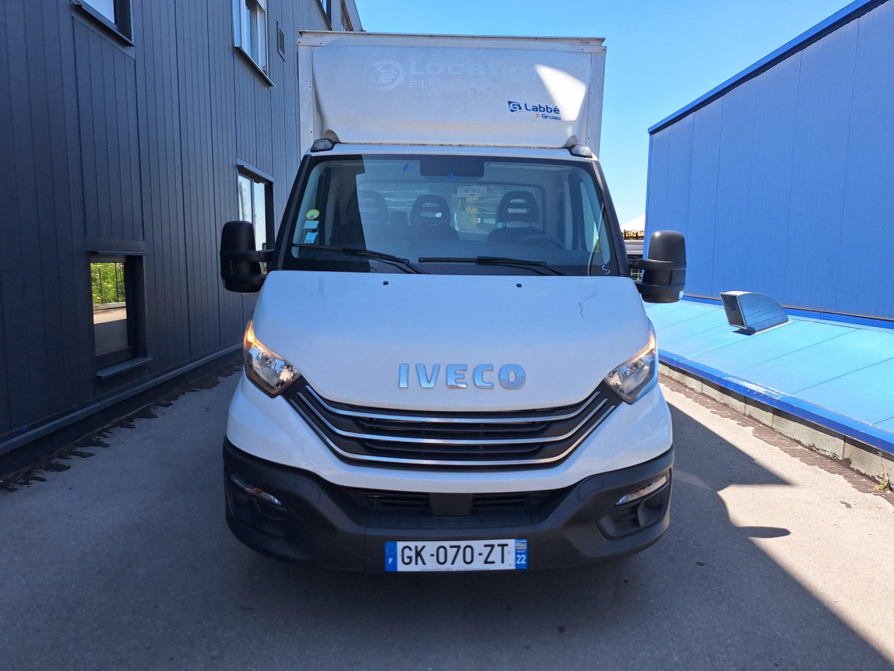 IVECO Daily 35 C 16 - Furgonas su krovinių dėže: foto 1 IVECO Daily 35 C 16 - Furgonas su krovinių dėže: foto 1