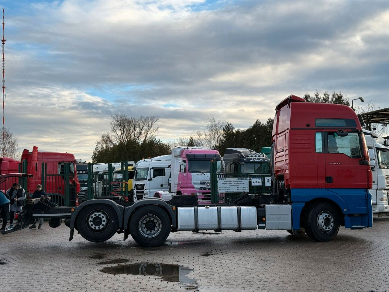 MAN TGX 26.470 XXL 6x2 BDF+Retarter +Standklima - Konteineris-vežimus/ Sukeisti kūną sunkvežimis: foto 3 MAN TGX 26.470 XXL 6x2 BDF+Retarter +Standklima - Konteineris-vežimus/ Sukeisti kūną sunkvežimis: foto 3