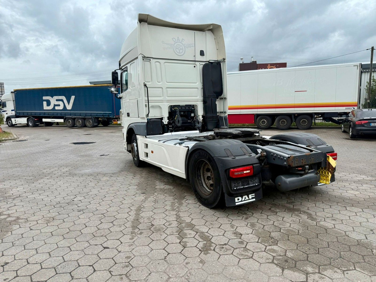 DAF XF 460 +Retarter+2xTank - Vilkikas: foto 5 DAF XF 460 +Retarter+2xTank - Vilkikas: foto 5