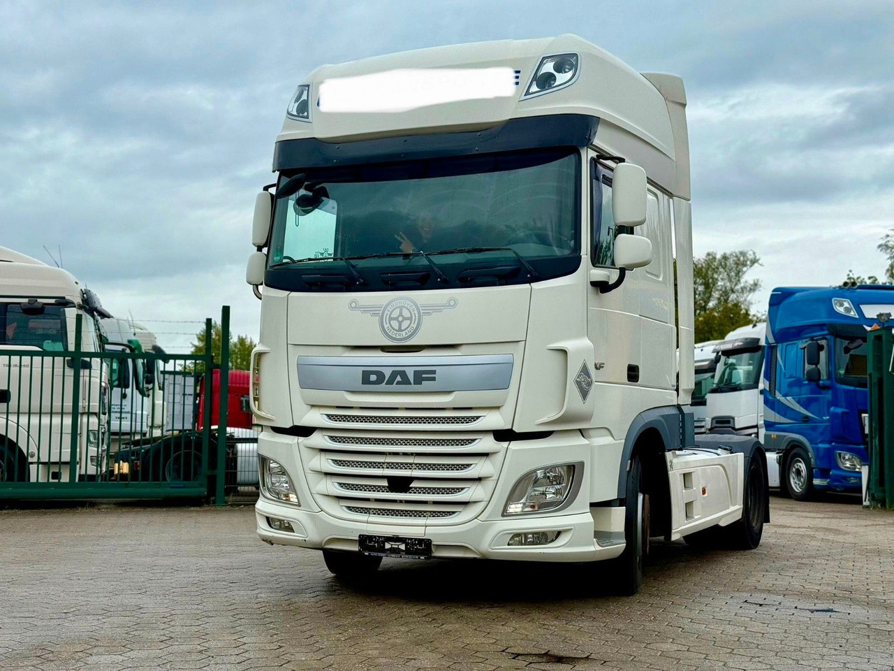 DAF XF 460 +Retarter+2xTank - Vilkikas: foto 4 DAF XF 460 +Retarter+2xTank - Vilkikas: foto 4