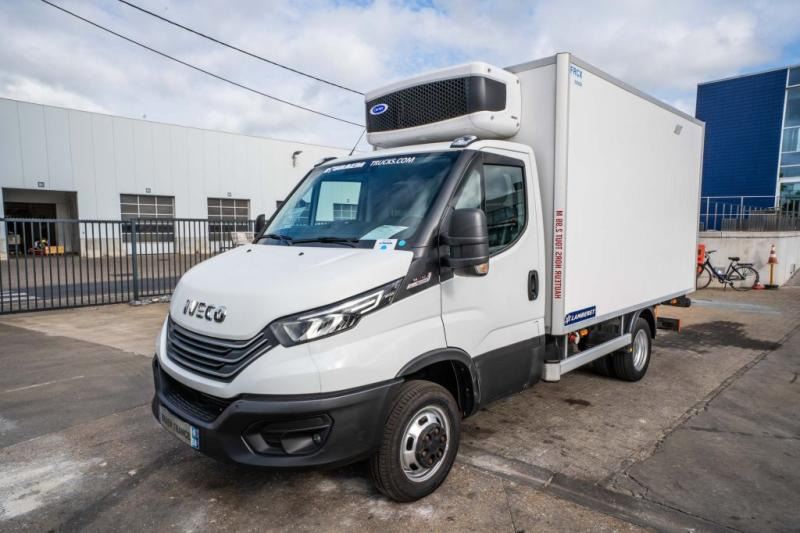 Iveco DAILY 35C180 HI MATIC+CARRIER XERIOS 5+ DHOLLANDIA - Furgonas šaldytuvas: foto 1 Iveco DAILY 35C180 HI MATIC+CARRIER XERIOS 5+ DHOLLANDIA - Furgonas šaldytuvas: foto 1