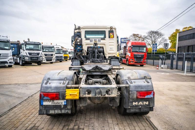 MAN TGS 18.400 BLS 4X4H+SEMI-MIXER 12M3 - Betonvežis: foto 4 MAN TGS 18.400 BLS 4X4H+SEMI-MIXER 12M3 - Betonvežis: foto 4