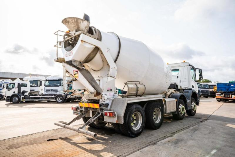 Mercedes AROCS 3240 BB+STETTER 9m3 - Betonvežis: foto 4 Mercedes AROCS 3240 BB+STETTER 9m3 - Betonvežis: foto 4