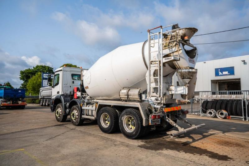 Mercedes AROCS 3240 BB+STETTER 9m3 - Betonvežis: foto 5 Mercedes AROCS 3240 BB+STETTER 9m3 - Betonvežis: foto 5