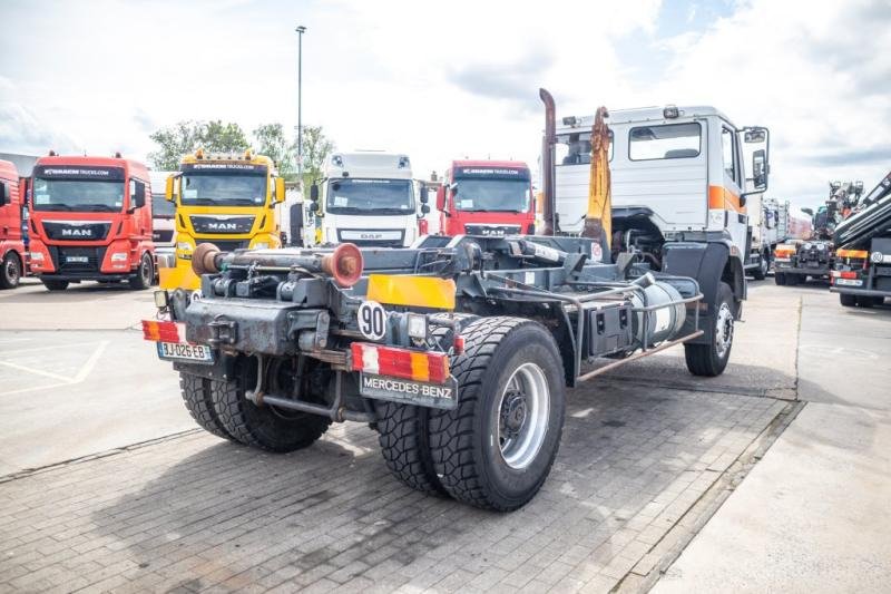 Mercedes SK 2024 HN - Hook-lift sunkvežimis: foto 3 Mercedes SK 2024 HN - Hook-lift sunkvežimis: foto 3
