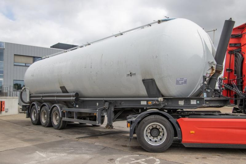 SPITZER SILO EUROVRAC-SK2460 - 60M³+5COMP - Silo cisterna: foto 2 SPITZER SILO EUROVRAC-SK2460 - 60M³+5COMP - Silo cisterna: foto 2