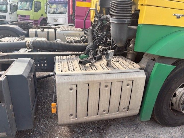 Mercedes-Benz Actros 1840 ohne Kompressor - Vilkikas: foto 5 Mercedes-Benz Actros 1840 ohne Kompressor - Vilkikas: foto 5