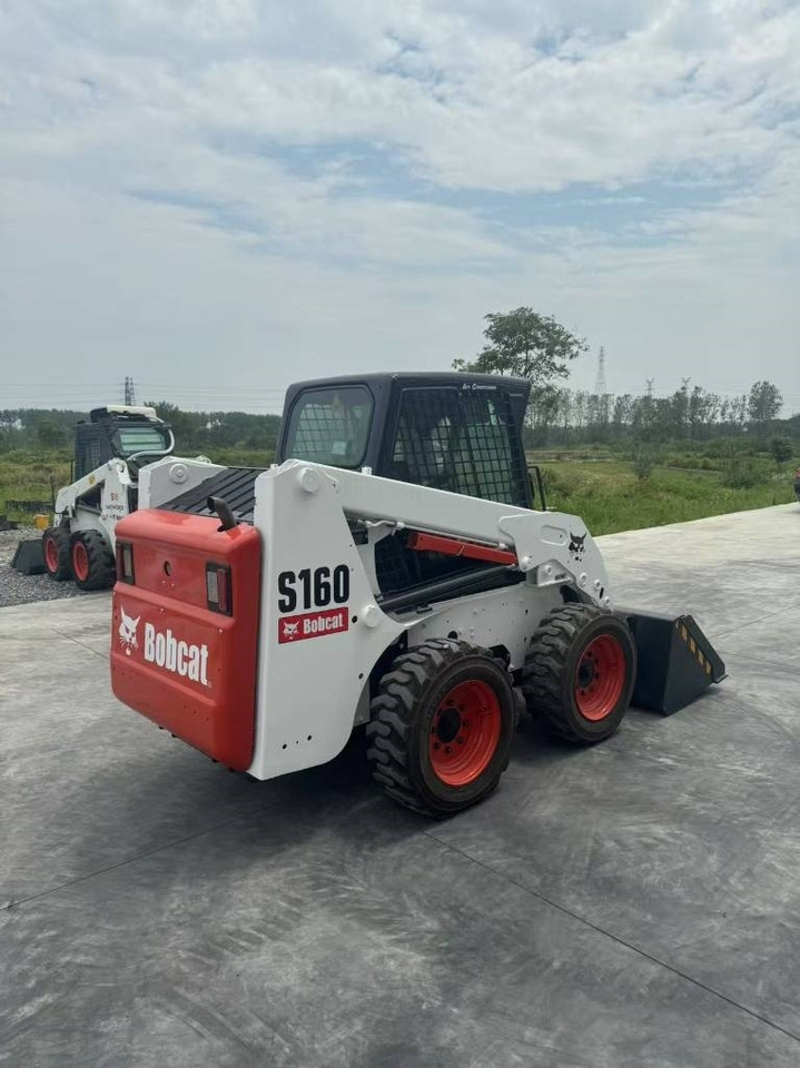Bobcat S 160 - Mini krautuvas: foto 3 Bobcat S 160 - Mini krautuvas: foto 3