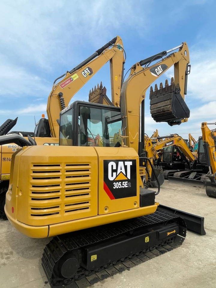 CAT 305.5E2  - Mini ekskavatorius: foto 1 CAT 305.5E2  - Mini ekskavatorius: foto 1