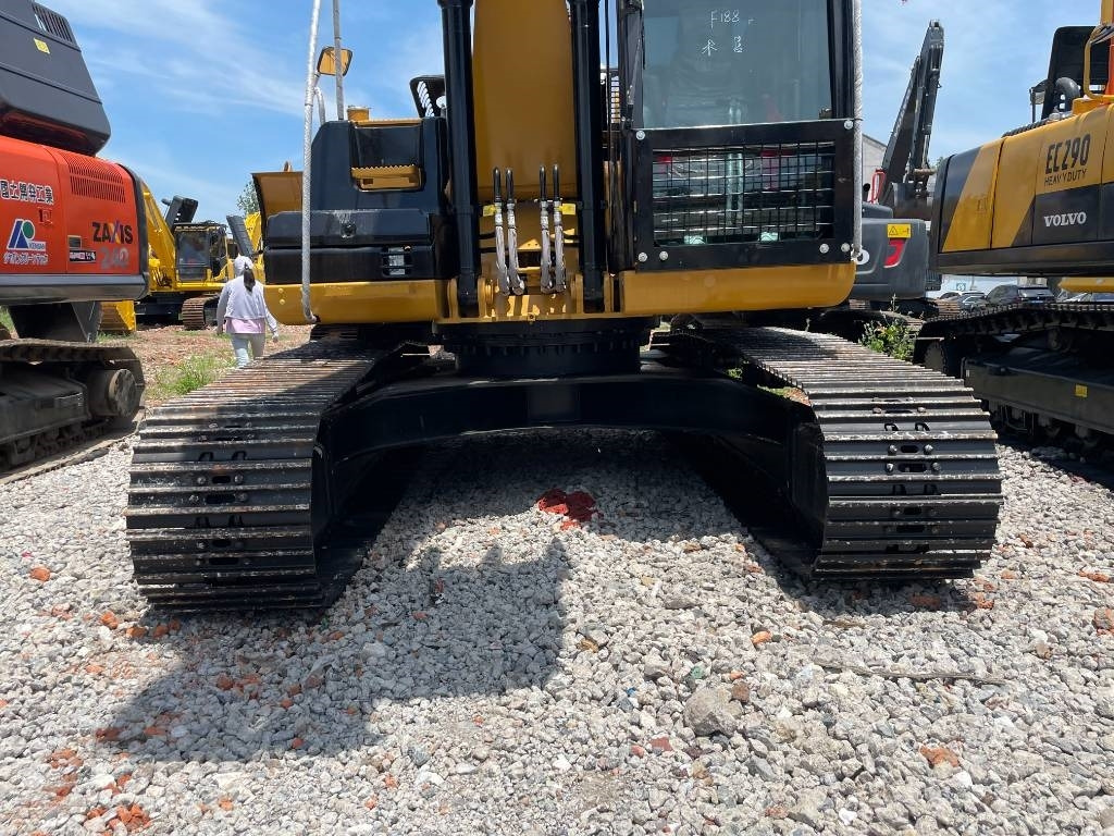 CAT 323D2 - Vikšrinis ekskavatorius: foto 3 CAT 323D2 - Vikšrinis ekskavatorius: foto 3