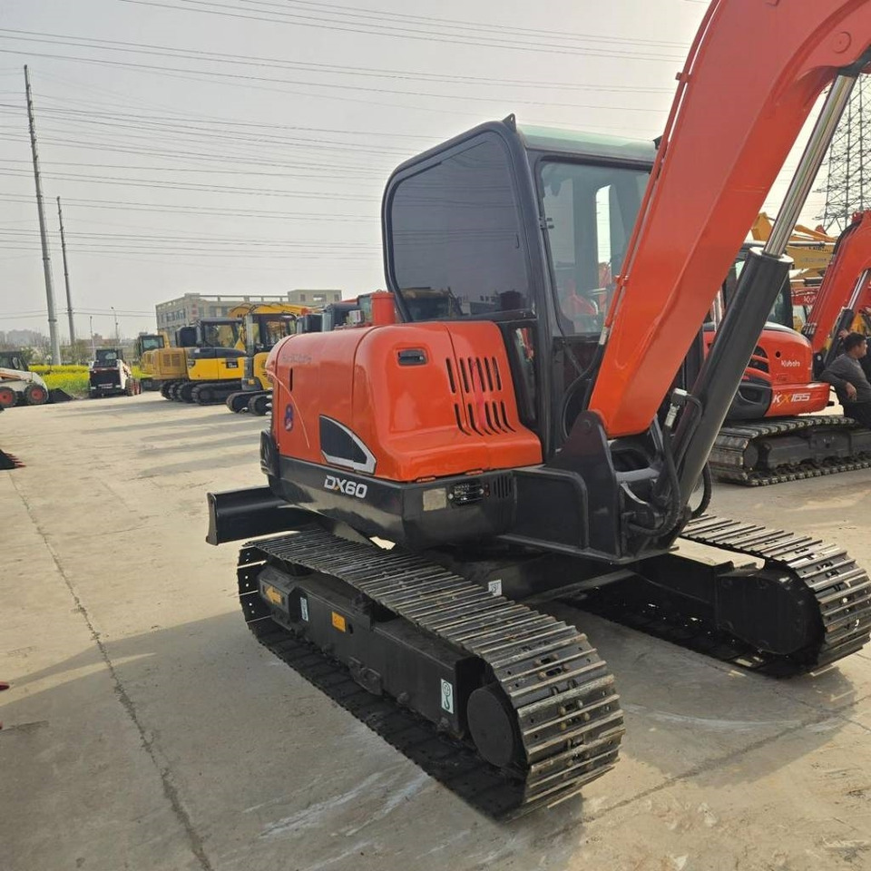 Doosan DX 60 - Mini ekskavatorius: foto 3 Doosan DX 60 - Mini ekskavatorius: foto 3