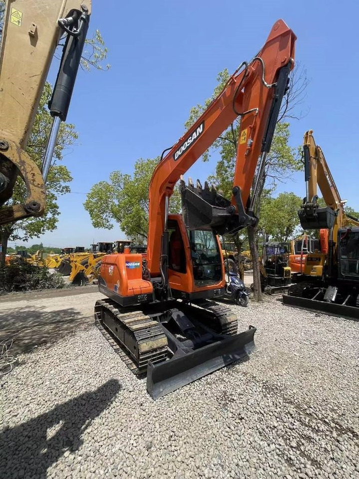 Doosan DX75 - Mini ekskavatorius: foto 4 Doosan DX75 - Mini ekskavatorius: foto 4