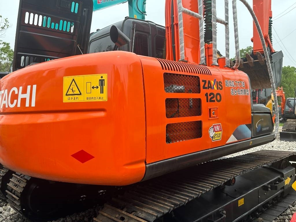 Hitachi ZX 120 - Vikšrinis ekskavatorius: foto 3 Hitachi ZX 120 - Vikšrinis ekskavatorius: foto 3