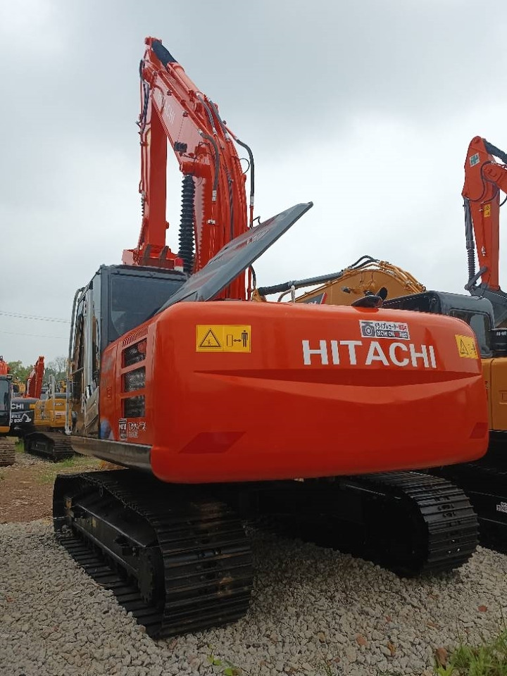 Hitachi ZX 200 - Vikšrinis ekskavatorius: foto 3 Hitachi ZX 200 - Vikšrinis ekskavatorius: foto 3